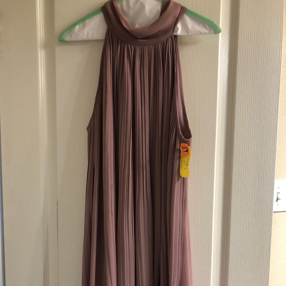 hi neck  pleated dress